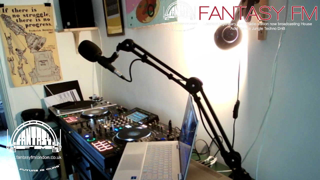 DJ Webbstar: Saturday Sunshine