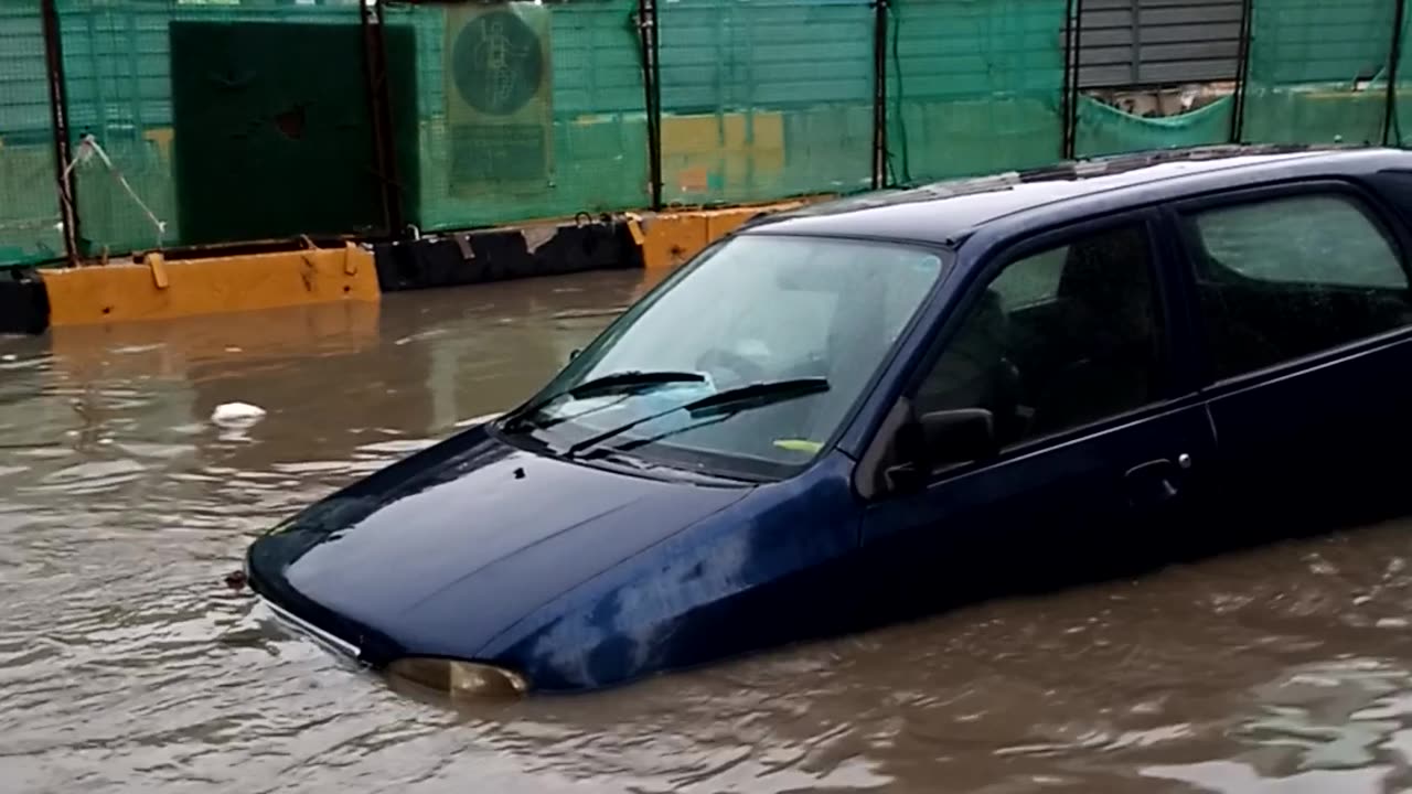 Raining in Karachi #raining #foryou #follow #1k