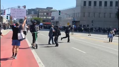 Livestreamer Clips from LA ICE Protests: SJC Attacked, Guy Tries Running Over Protestors