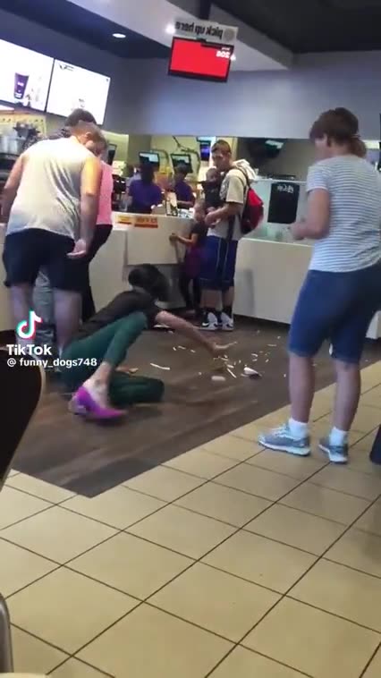 ANOTHER REASON MEN SHOULD STOP 🛑 TRYING TO BE WOMEN