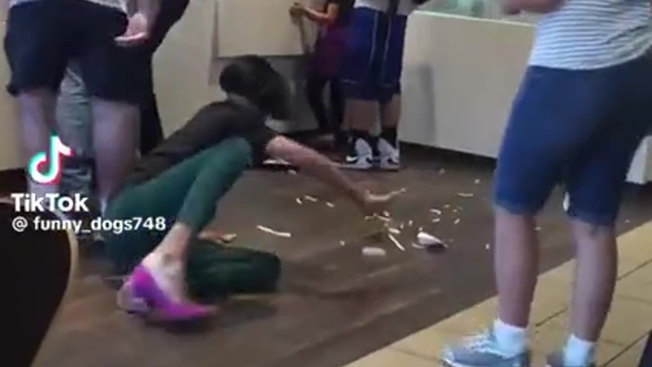 ANOTHER REASON MEN SHOULD STOP 🛑 TRYING TO BE WOMEN