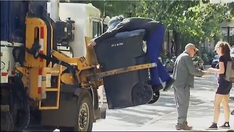 GRANNY GETS TOSSED 🗑 IN THE TRASH !