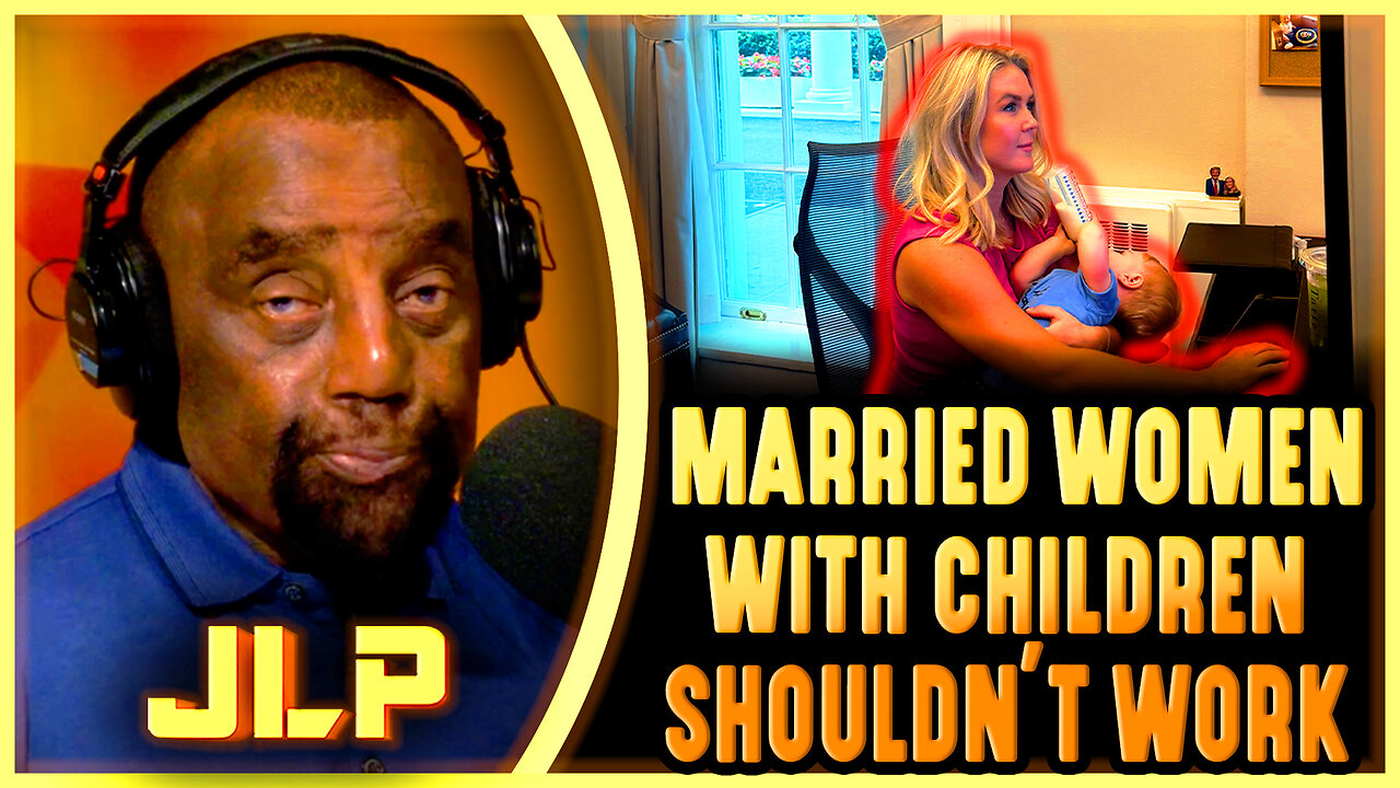 Karoline Leavitt FEEDS Baby at Desk — JLP Says Moms Shouldn’t Work!