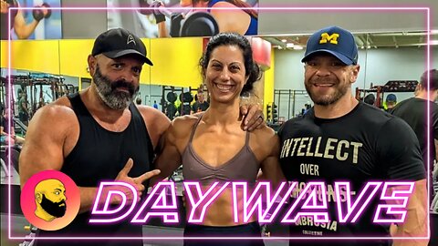 Episode 1689: The Champ Is Here!