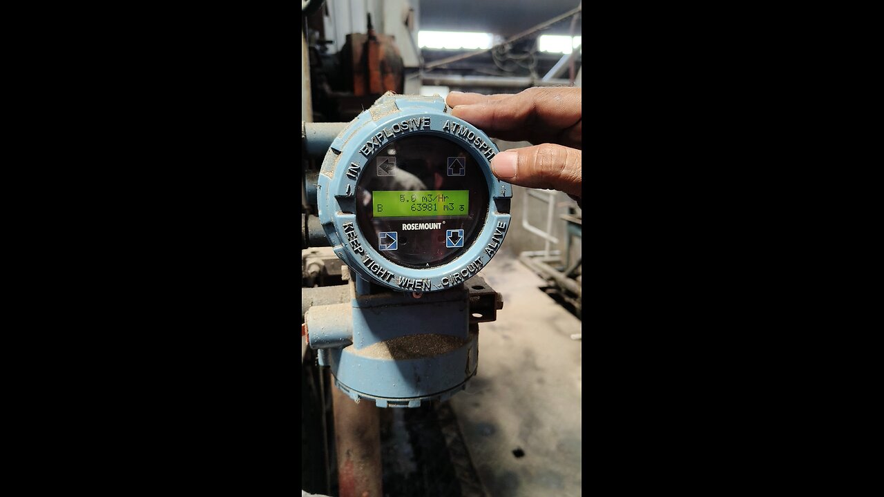 FLOW TRANSMITTER