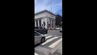 Driver with the green arrow in Petaluma, California, doesn’t stop for the ‘No Kings’ protesters.