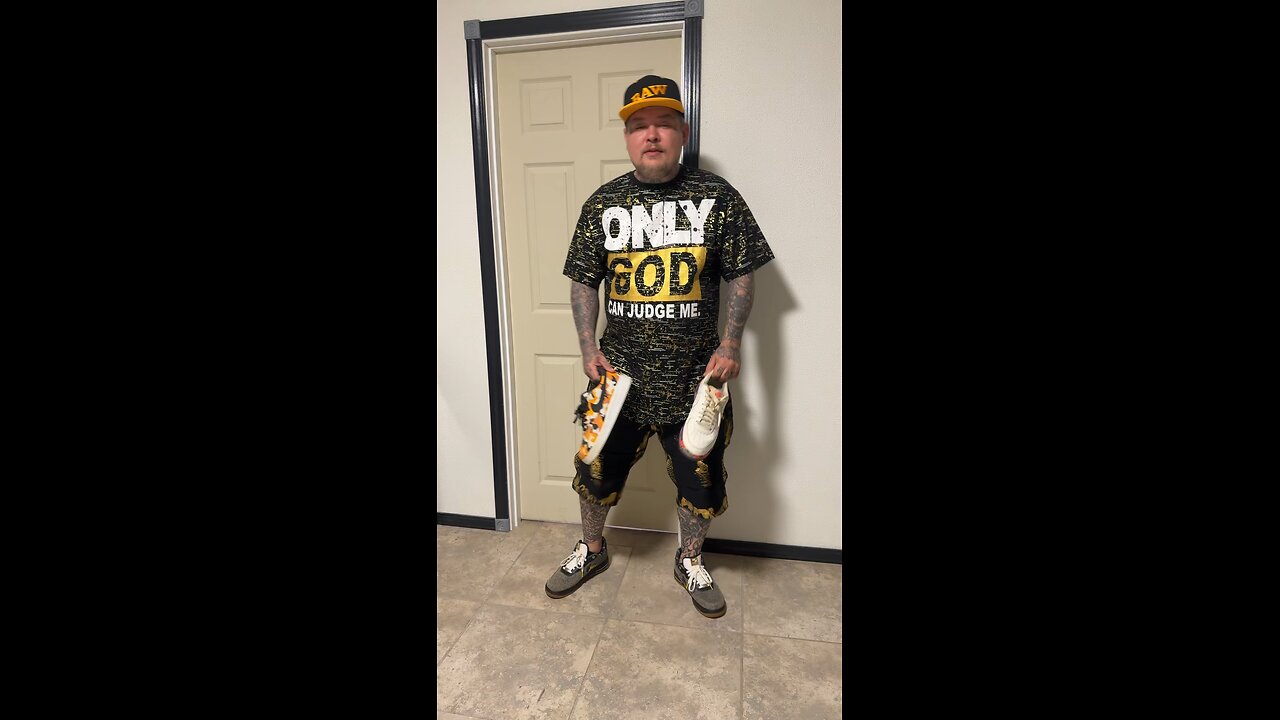 😎