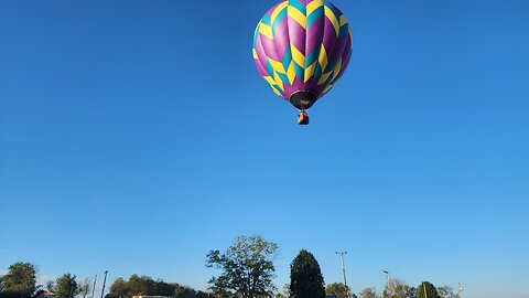 30th Anniversary flight, light and variable landing