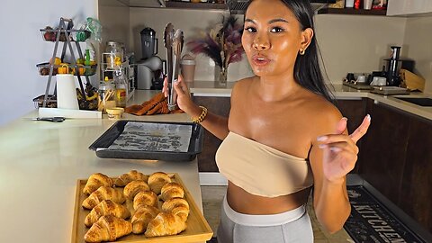 HOT GIRL Baking with Morena