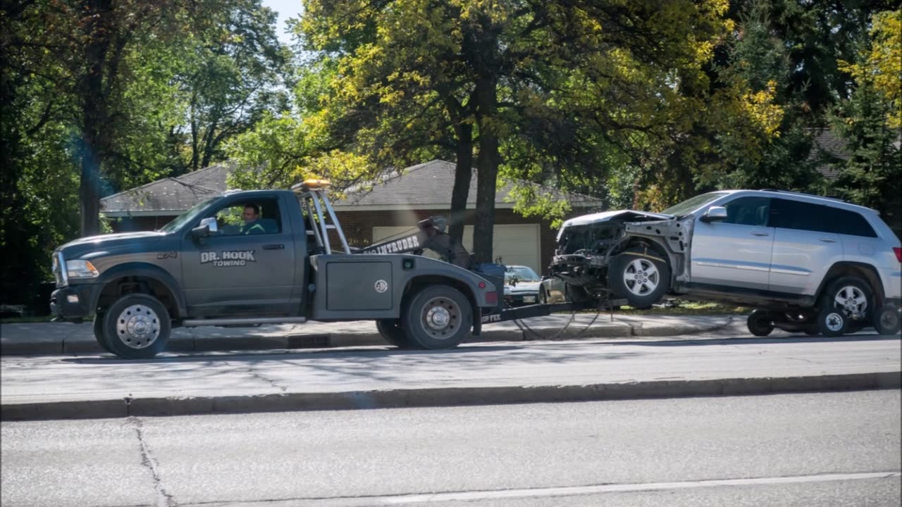 For Less Towing LLC