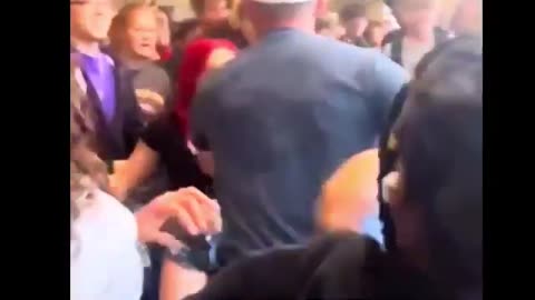 Best Viral Street Fight Compilation 2025 | Brutal KO Moments & Street Brawls"