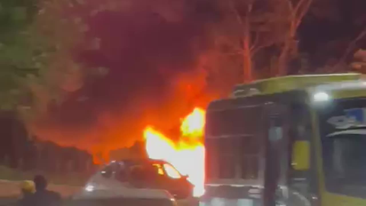 INCENDIO DE CAMIONETA EN TURBACO