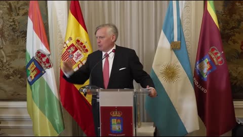 Milei and Huerta De Soto Gave A Lecture In Economics (Salamanca Prize) [In English]