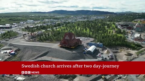 Church completes two-day journey across Swedish city | BBC News