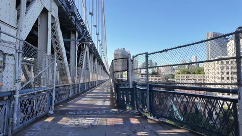 New York City LIVE Walking (chat on YouTube)