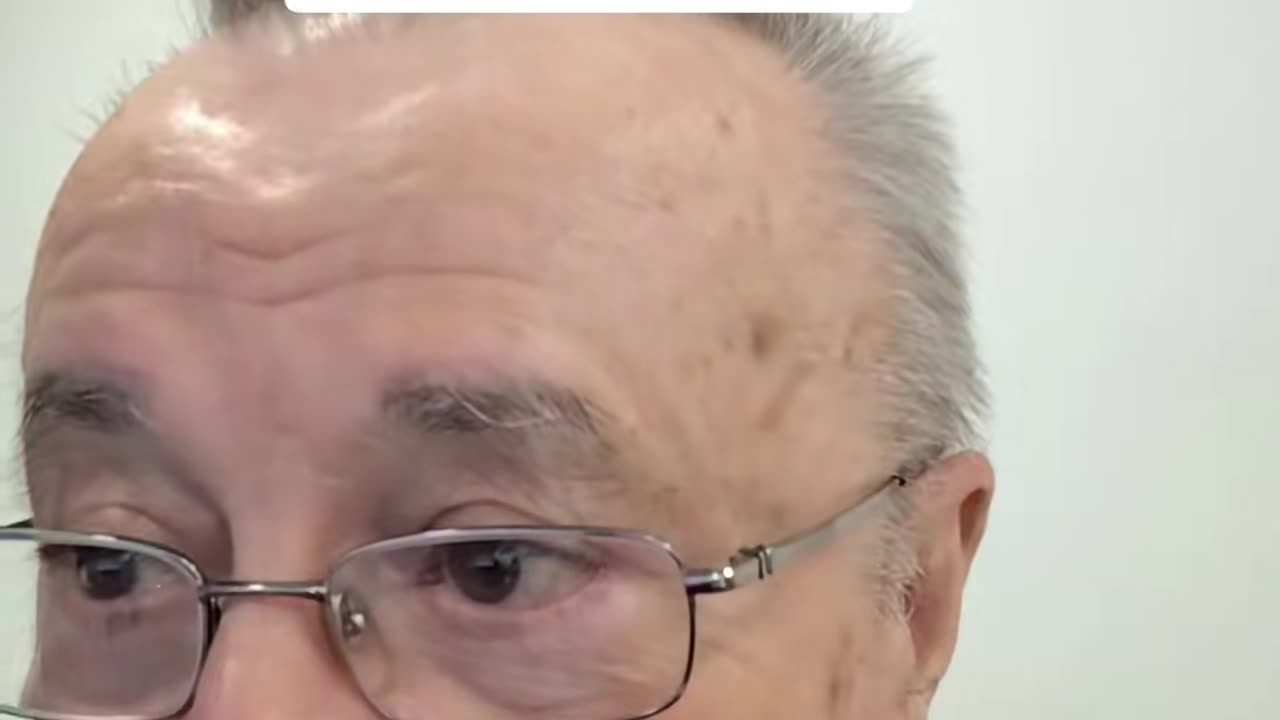 #apr27 Senzational!!! Ilie Bolojan a citit o carte