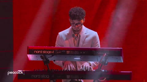 BAILE INoLVIDABLE - Bad Bunny (live)
