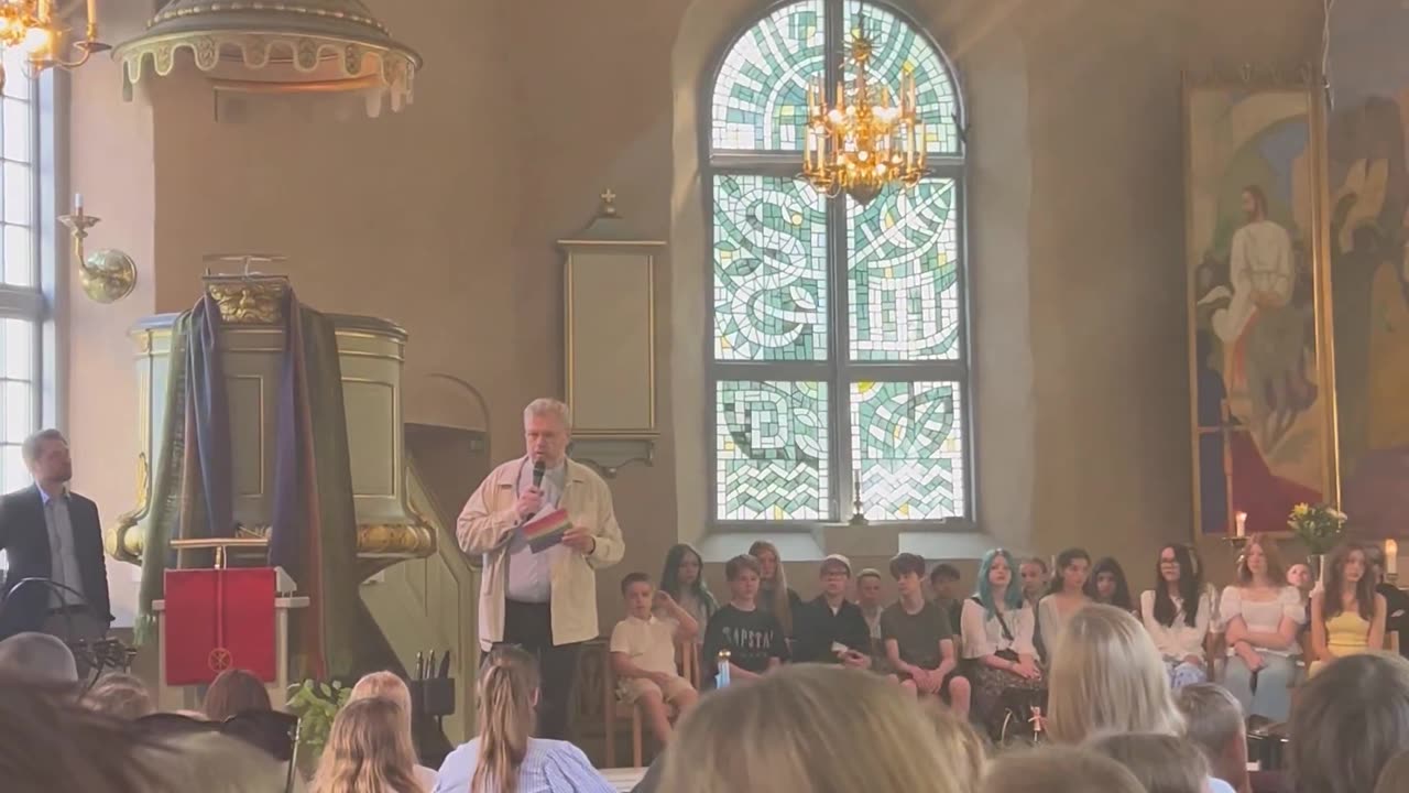 Pride-skolavslutning i Svenska kyrkan