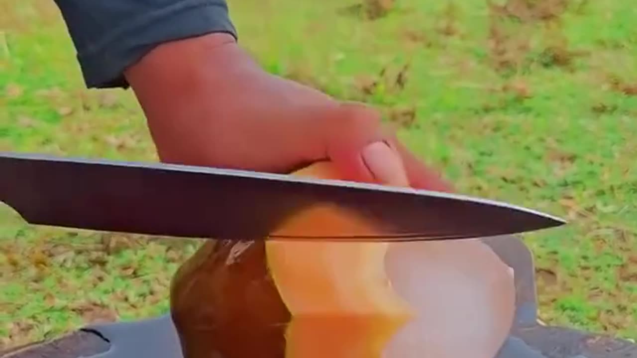 Coconut cutting skills