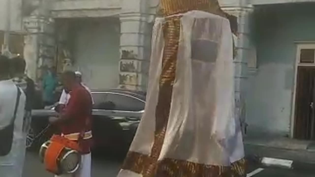 Amazing tamil dance on the street