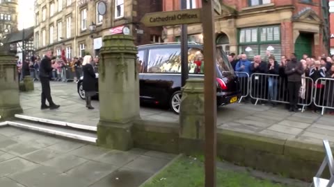 Liam Gallagher, David Beckham attend Stone Roses bassist Mani's funeral