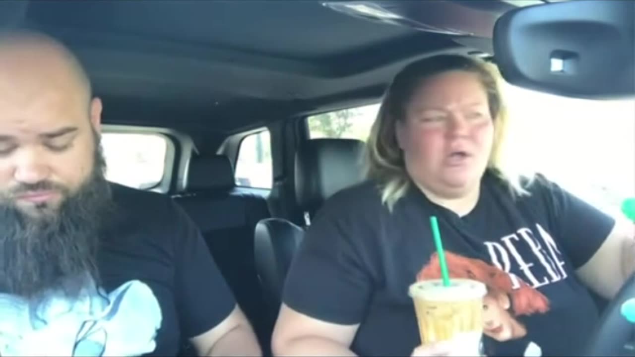 Daryl & Tammy fight in a mukbang