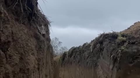 💥🪖 Ukraine Russia War | Ukrainian Infantryman's Harrowing Artillery Near-Miss | RCF