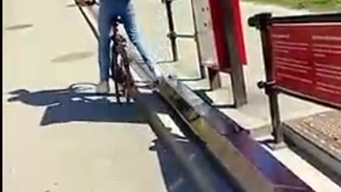 Bicycle lifting system, innovation