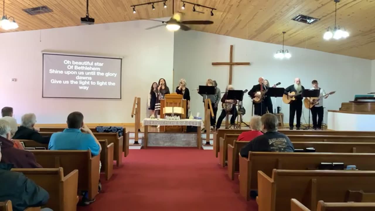 𝗖𝗵𝗿𝗶𝘀𝘁𝗺𝗮𝘀 𝗖𝗮𝗻𝘁𝗮𝘁𝗮 𝟮𝟬𝟮𝟰- 𝗕𝗼𝗿𝗻 𝘁𝗼 𝗥𝗲𝗶𝗴𝗻 at Emmanuel Baptist Church Summersville WV