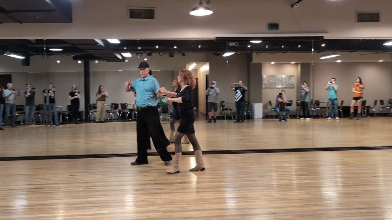 Two Step @ Studio 22 with Bobby Pritchard 20250605 215342572