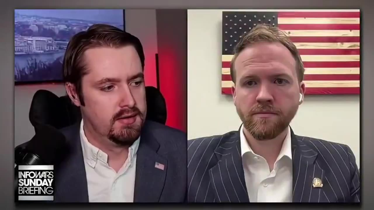 INFOWARS SUNDAY BRIEFING (Full Show) Sunday - 11/30/25