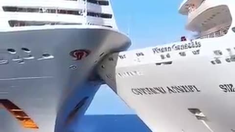 Amazing: "Massive Cruise Ship Collision — AI Made This!"
