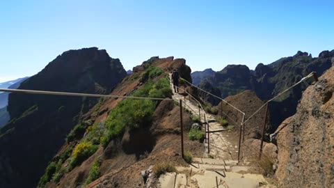 Hiking to Pico Ruivo in Madeira