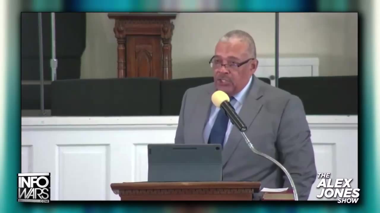 Leftist Reverend Asks His Congregation To Get Violent For Jesus