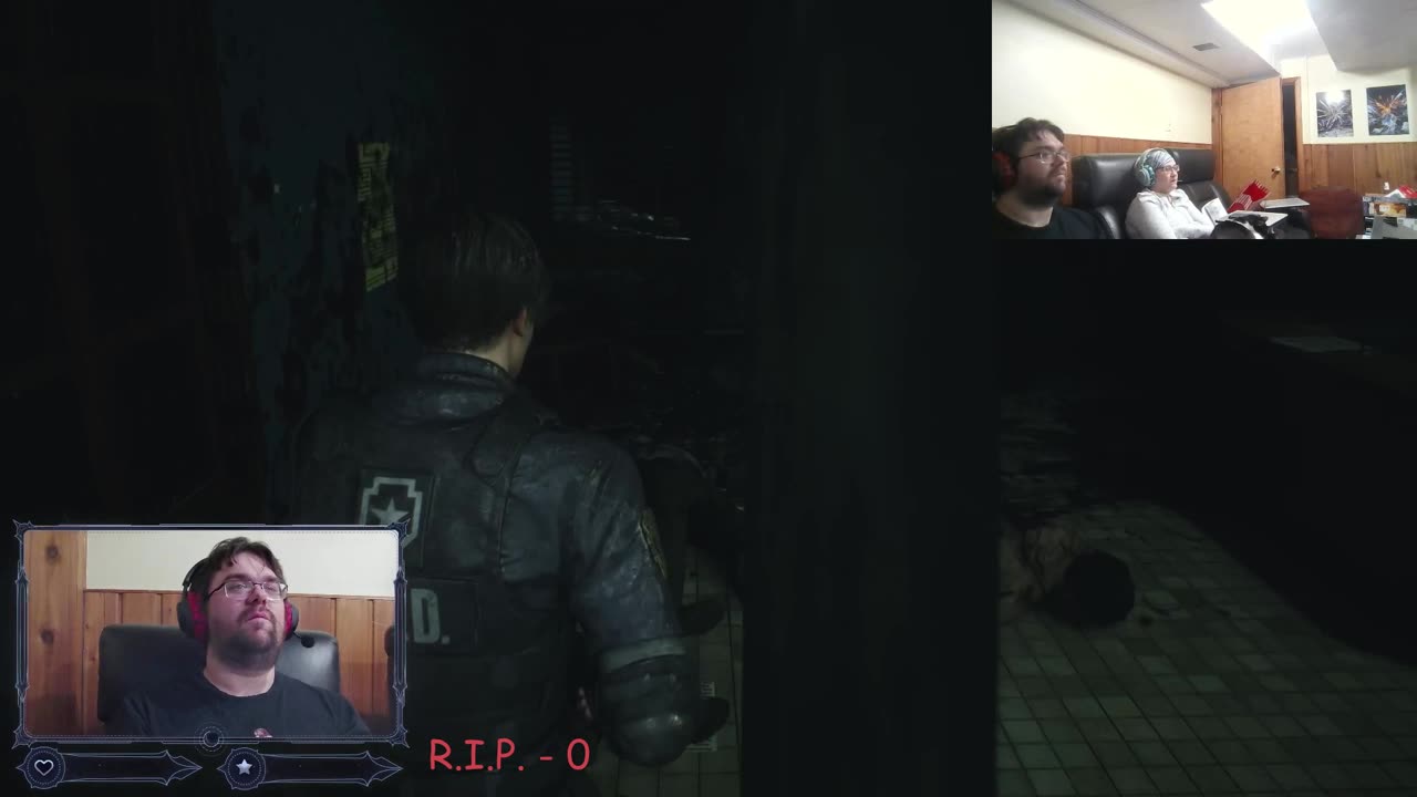 Bro/Sis: Resident Evil 2 R Leon B part 1
