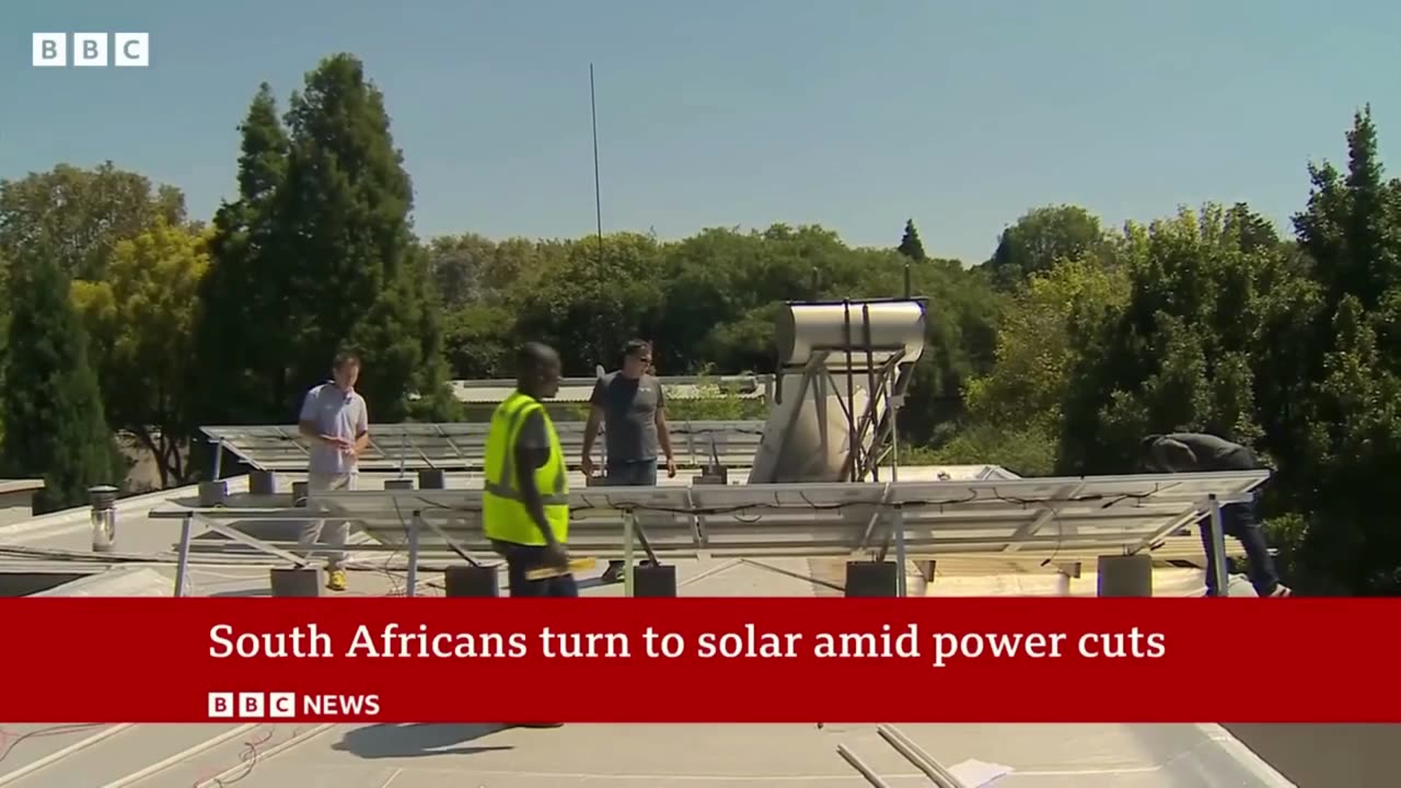 How South Africa is using solar to tackle power cuts | BBC News | BBC News