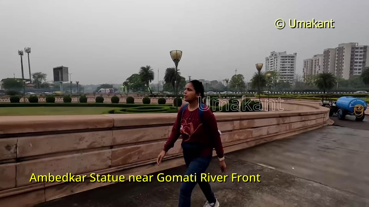 Lucknow Zoo to Ambedkar Statue in Gomati River Front by Rickshaw