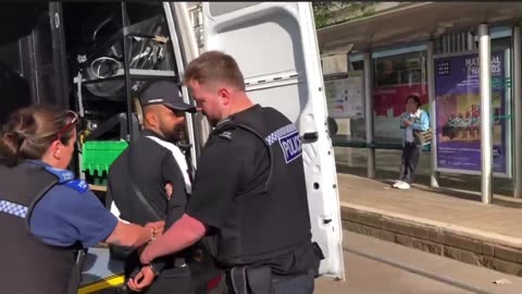 Nottingham police react quickly after young woman films man harassing teenage girls