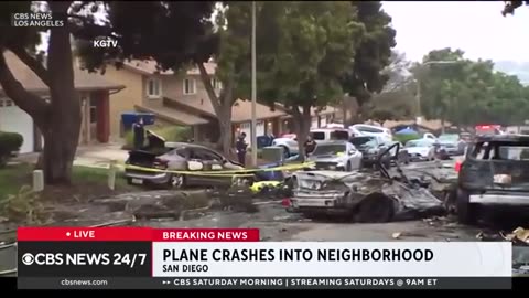 Early details on San Diego plane crash that killed multiple people