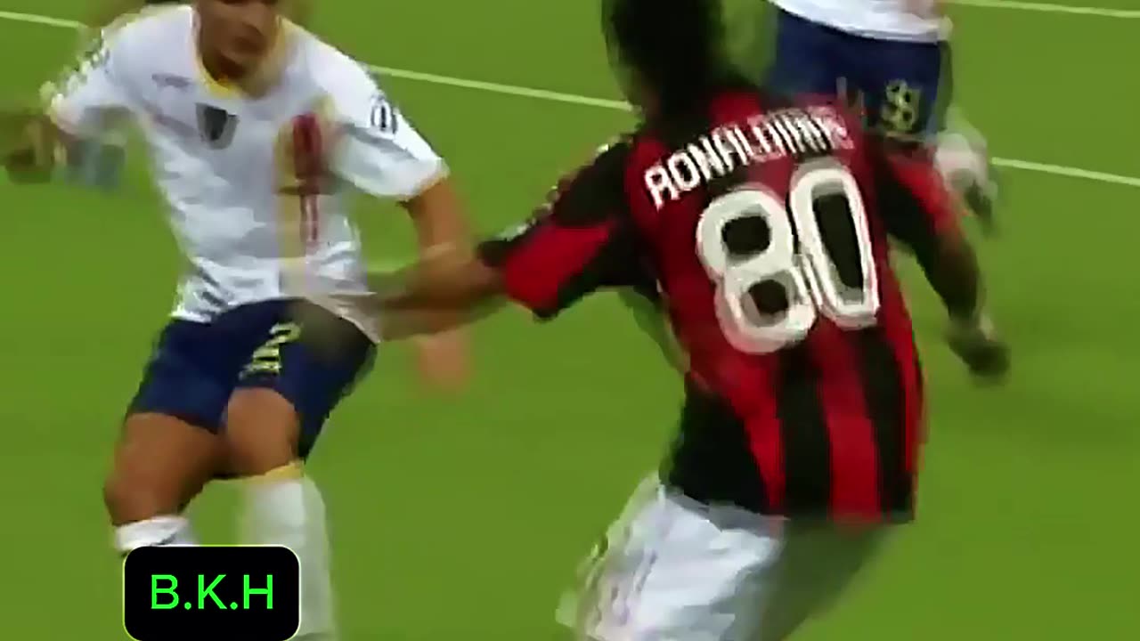 Ronaldinho Skills at AC Milan #shorts