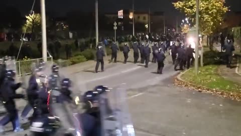 🚨🇮🇪 Meanwhile in Ireland last night