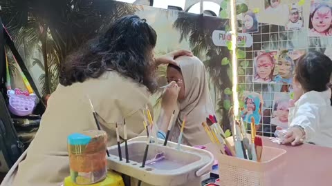 Rias wajah di The Jungle Zoo Grage Mall
