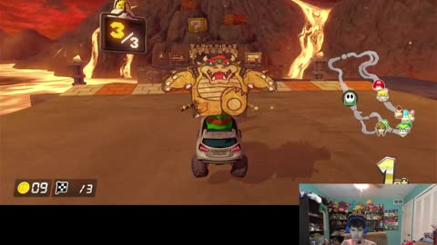 Carson gaming play Mario kart 8 deluxe