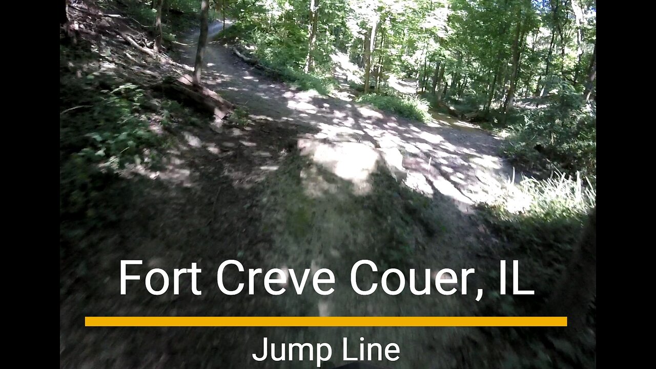 Fort Creve Couer MTB trail - Jump line off of "Back Forty"