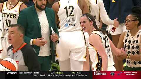 🫢😂 Caitlin Clark HELD BACK from ref, then calls him over | Indiana Fever WNBA women's basketball