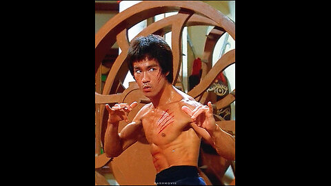 Cross kick Studio Films Bruce Lee Enter the Dragon
