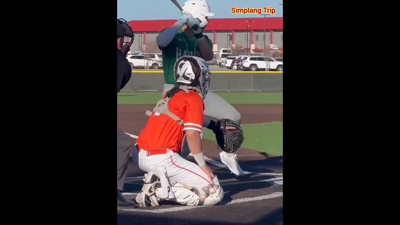 Simplang Trip 148: Superman hit up with baseball ball accidentally fell down to GI bar.