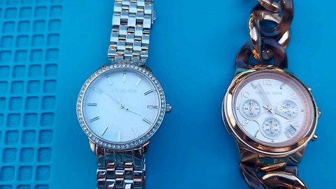 Michael Kors Wristwatches .