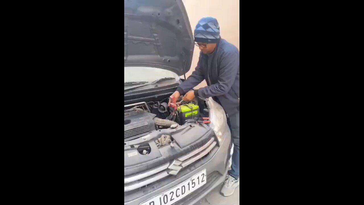 Car Ki Battery Hui Dish