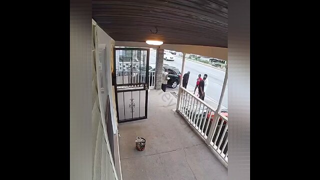 Dude Pulled Up To Get The Last Word After Being Disrespected In The Hood